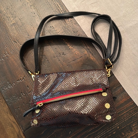 Hammitt Painted Rattle Small Dillon Crossbody Bag - Picture 15 of 16